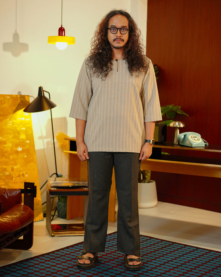Kurta Tajur - Khakis
