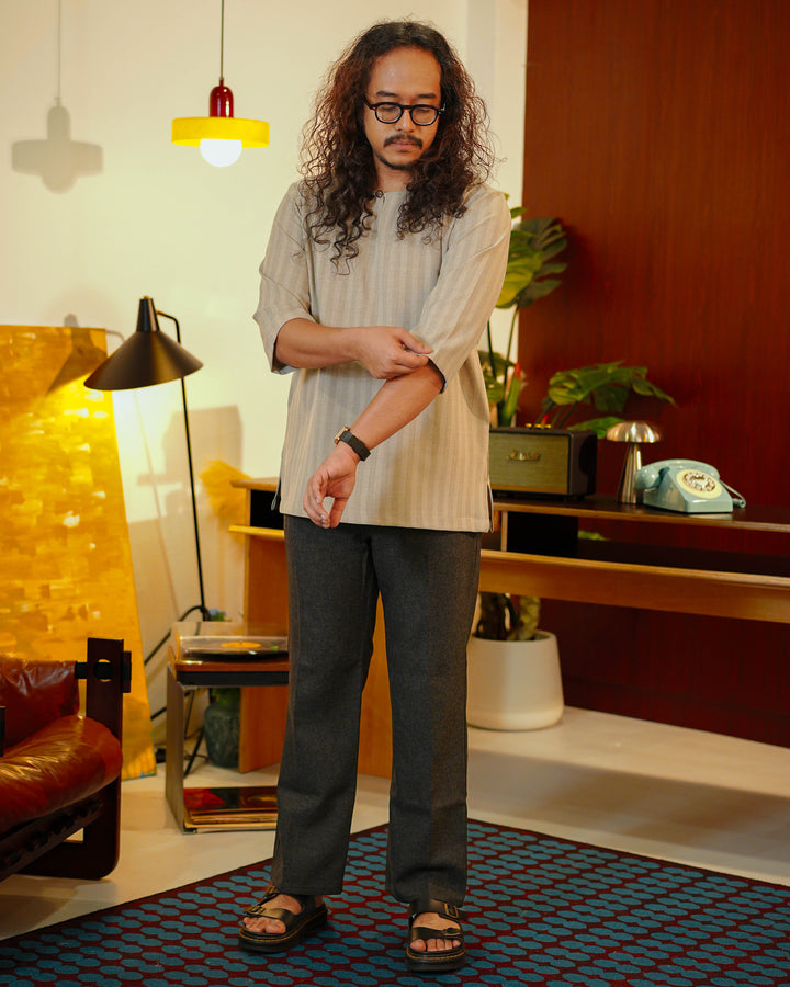 Kurta Tajur - Khakis