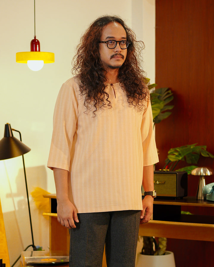 Kurta Tajur - Salmon