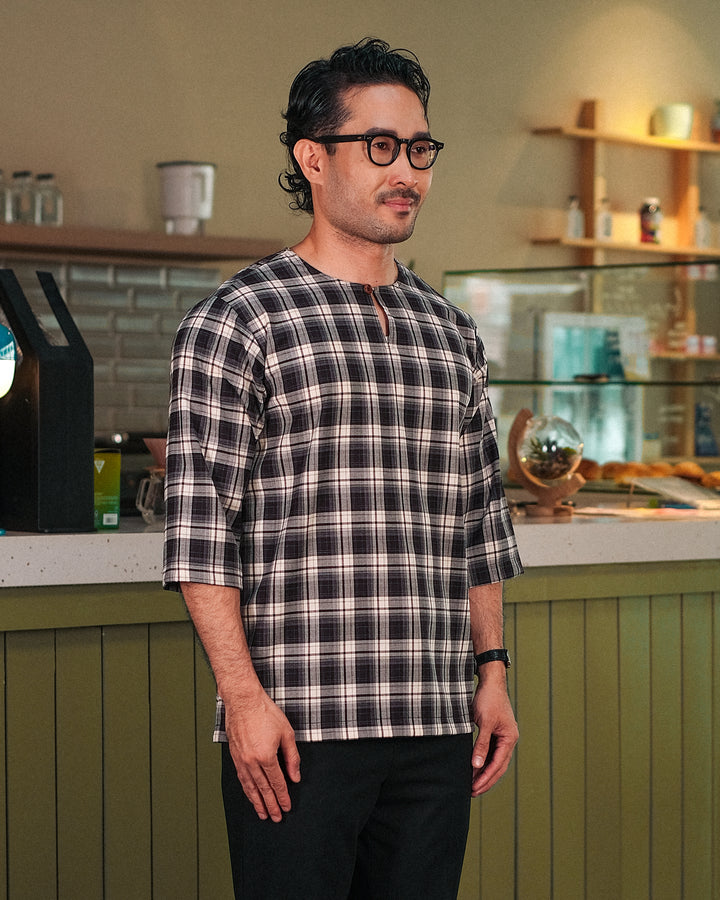 Kurta Larik Pelikat - Black