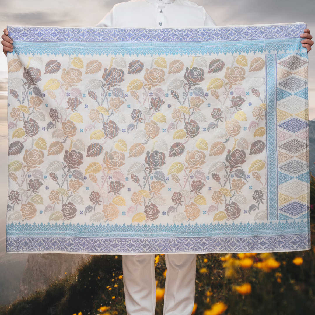 Davinci 335 - Offwhite Blue & Mix colour (2.5m)