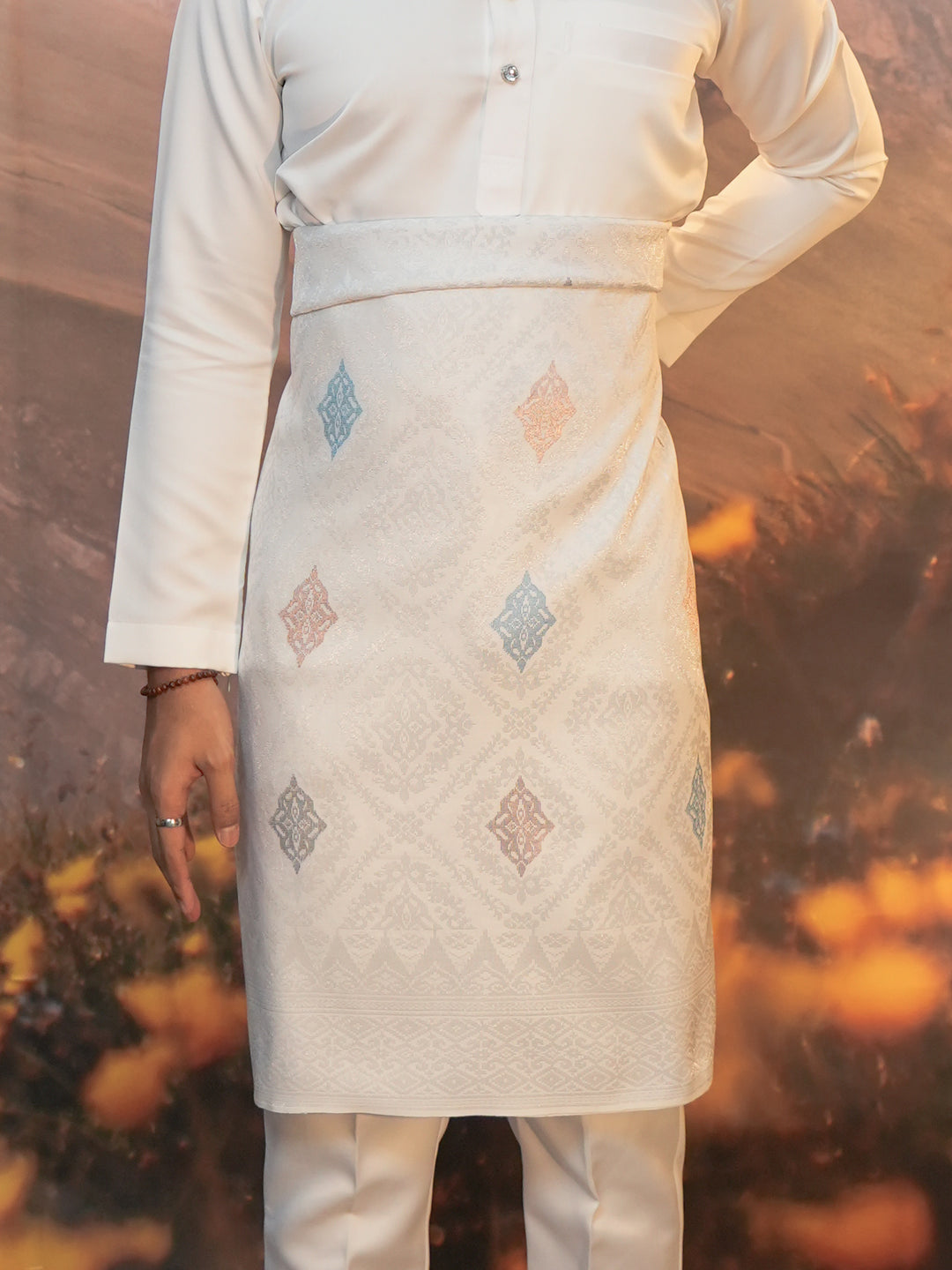 Sampin Eleanor 840 - Offwhite Silver & Mix Colour