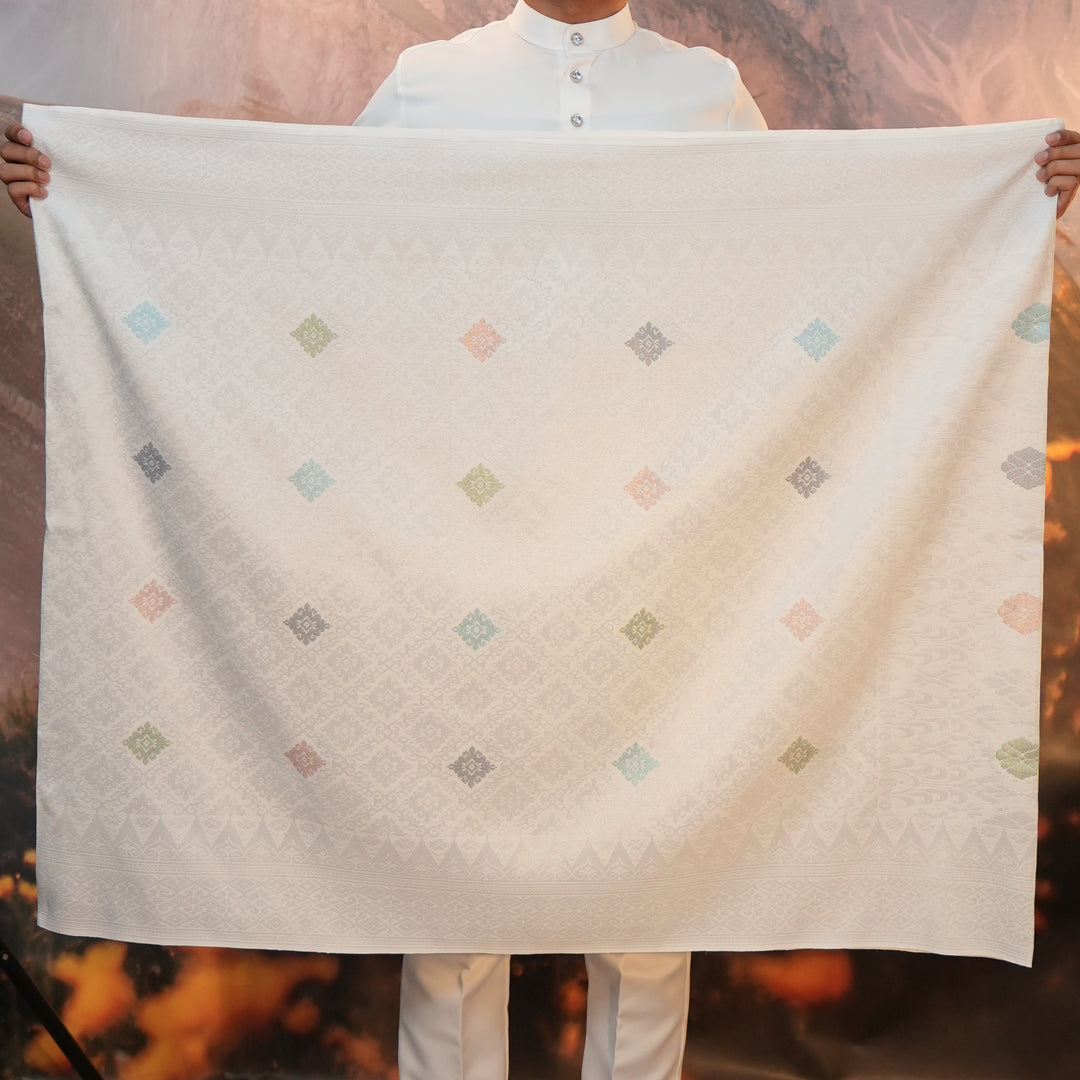 Sampin Eleanor 843 - Offwhite Silver & Mix Colour