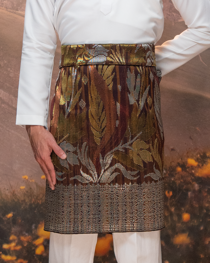 Davinci 332 - Maroon Silver & Mix colour (2.5m)