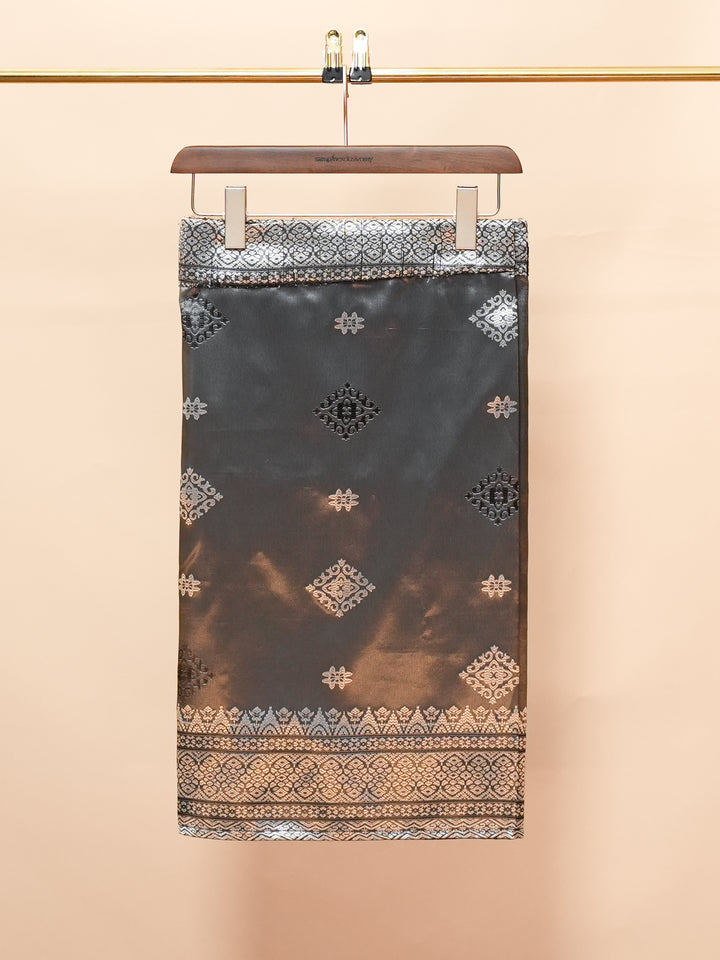 Langkasuka Instant Sampin Adult - Silver & Black