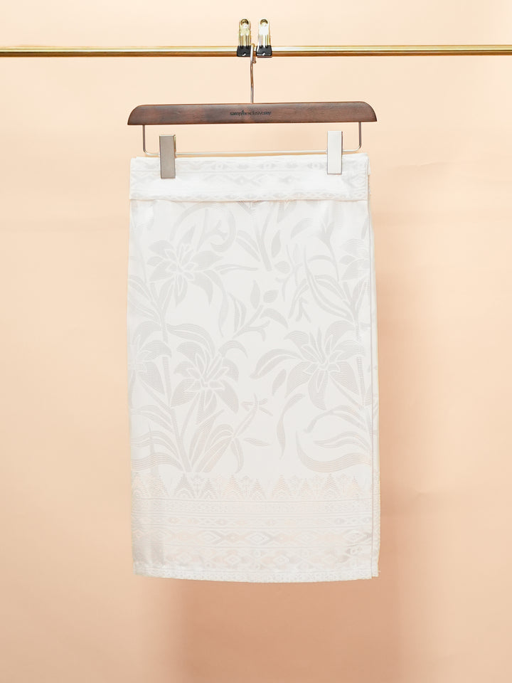 Cenderawasih Instant Sampin Adult - Offwhite & Silver