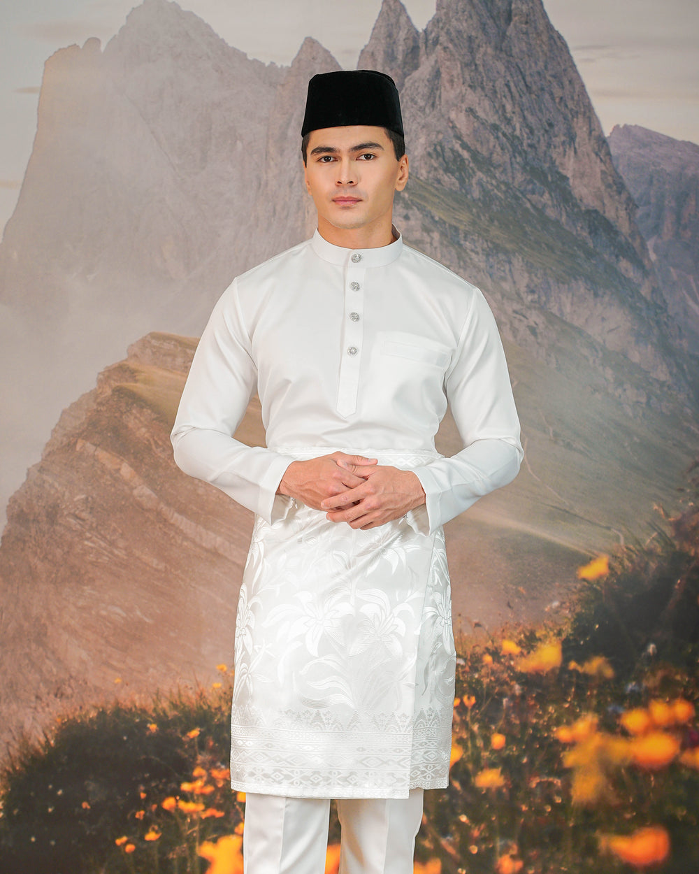 Cenderawasih Instant Sampin Adult - Offwhite & Silver - SampinExclusiveMy