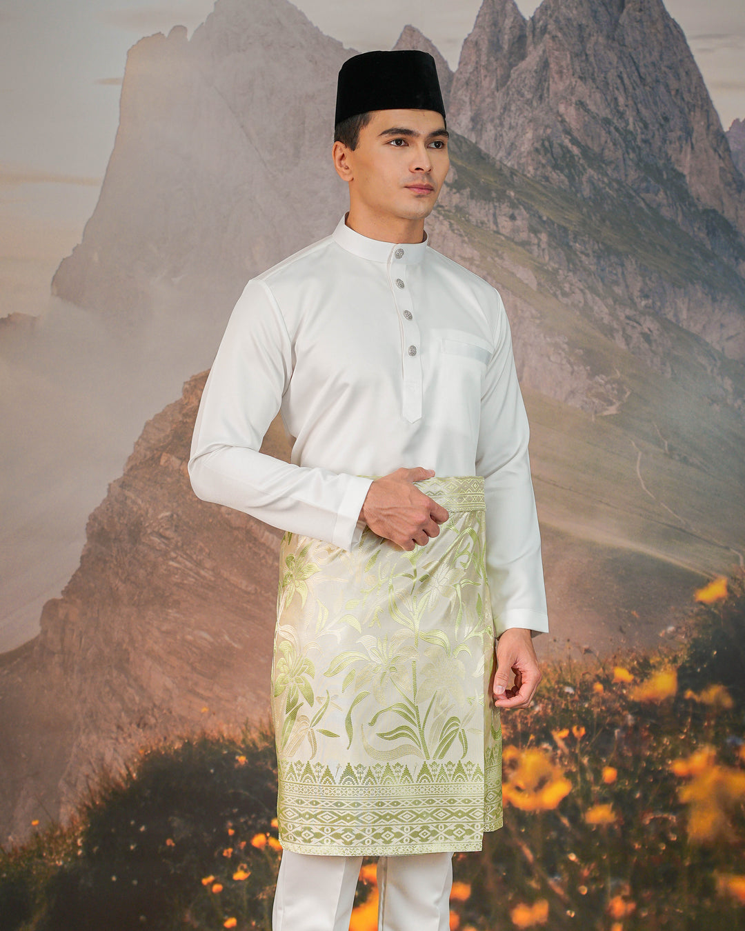 Cenderawasih Instant Sampin Adult - Offwhite & Soft Green