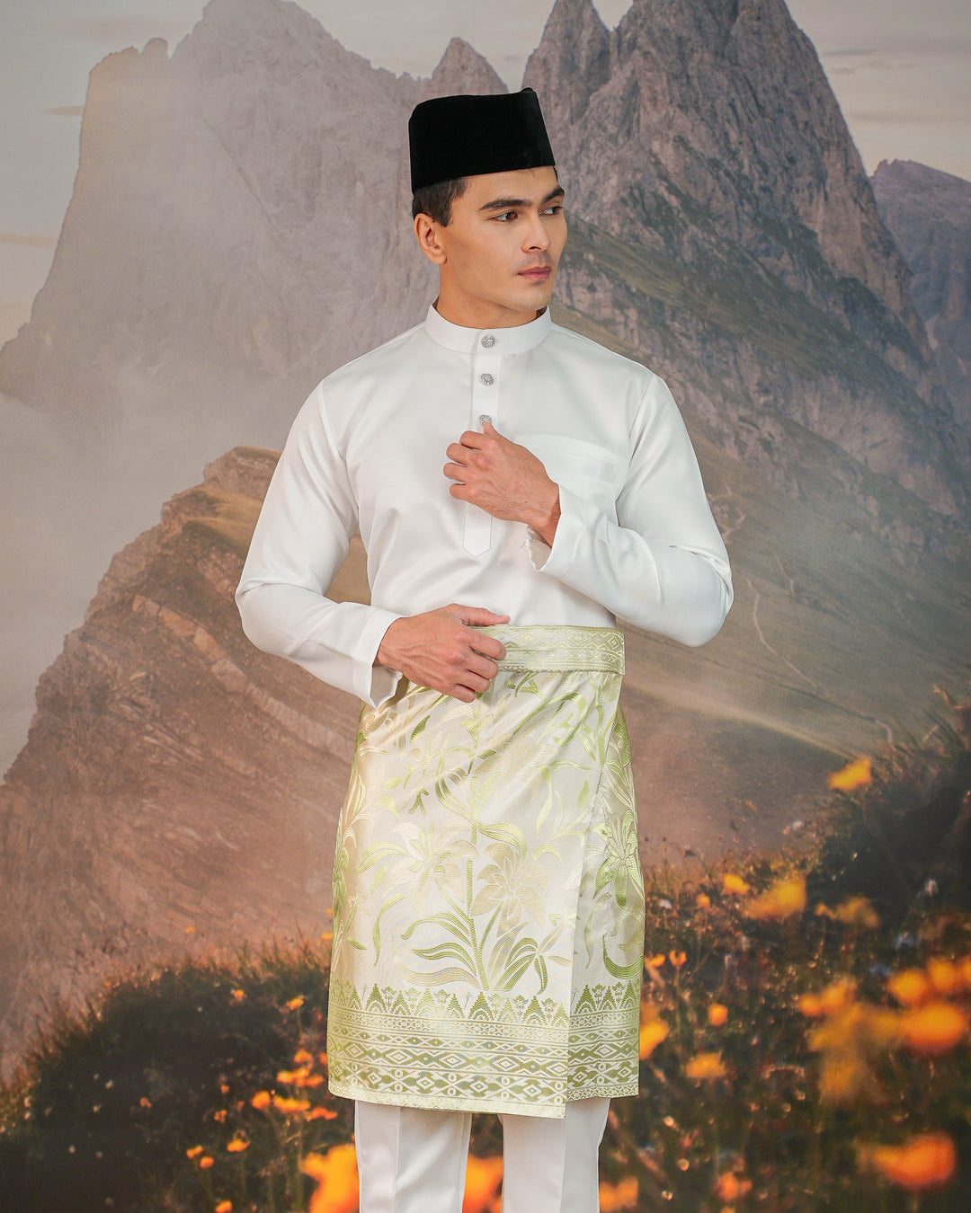 Cenderawasih Instant Sampin Adult - Offwhite & Soft Green