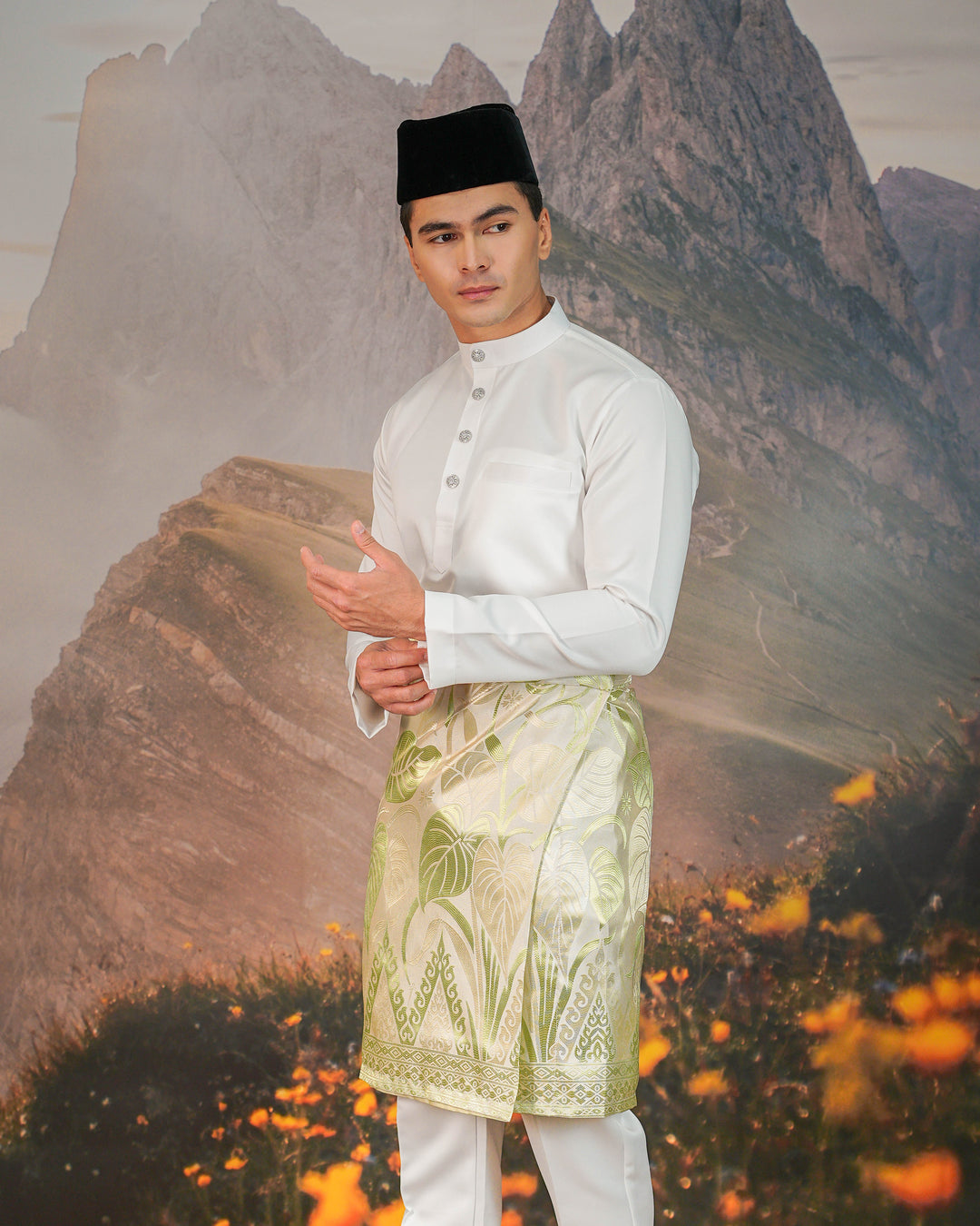 Sireh Instant Sampin Adult - Offwhite & Soft Green