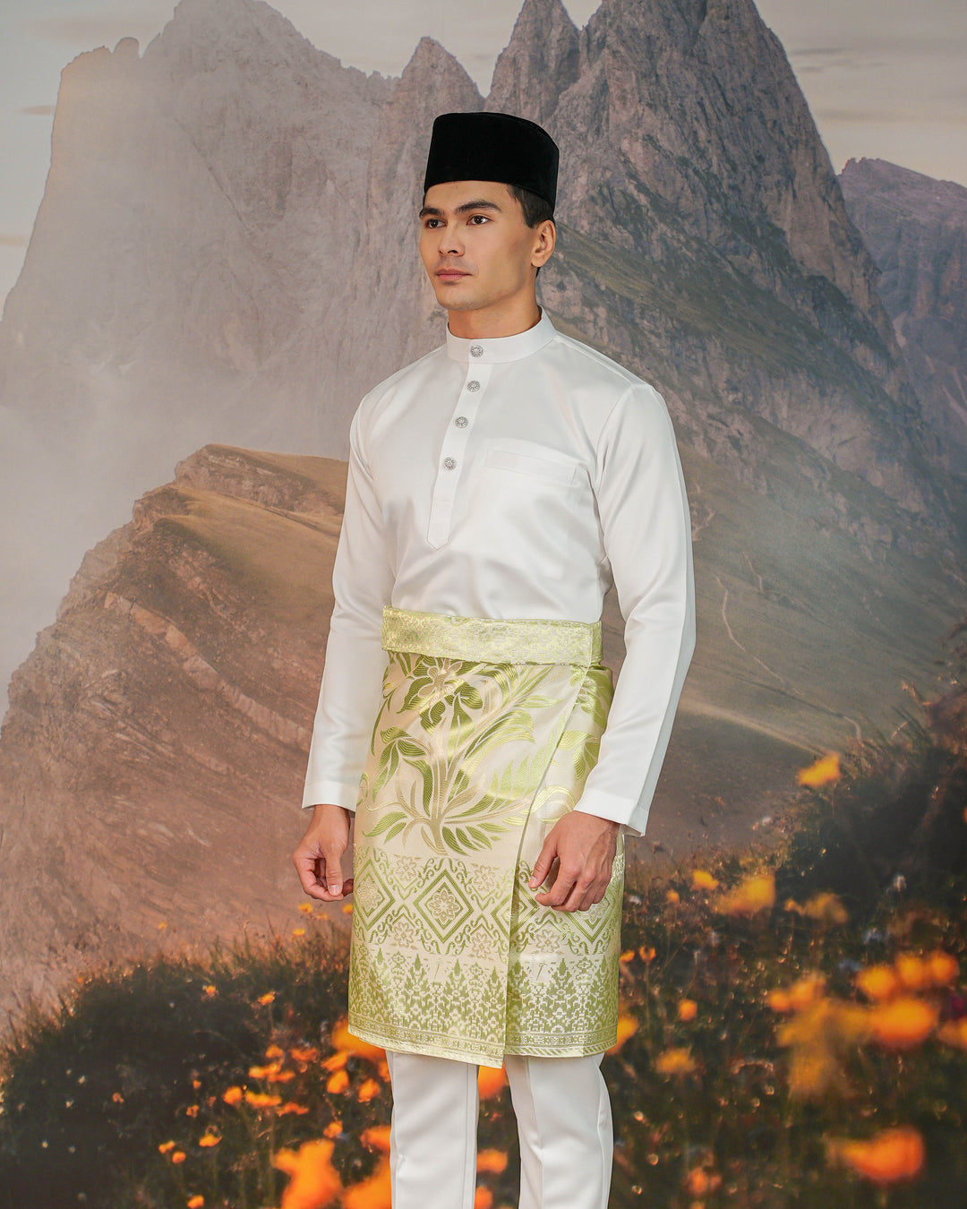 Teratai Instant Sampin Adult - Offwhite & Soft Green