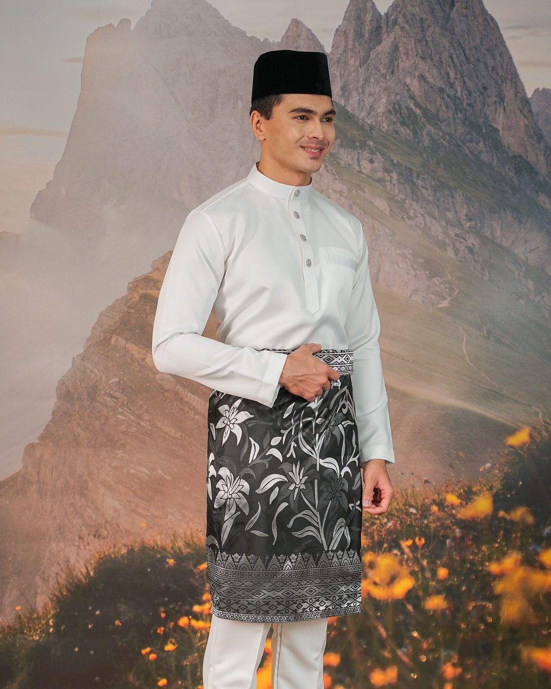 Cenderawasih Instant Sampin Adult - Black & Silver