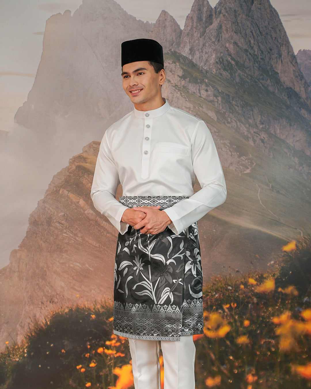 Cenderawasih Instant Sampin Adult - Black & Silver