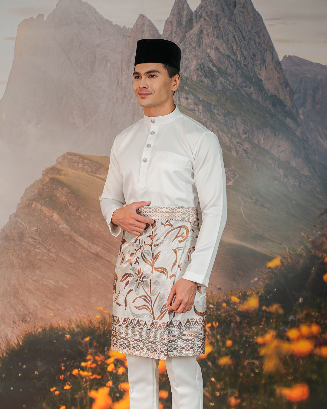 Cenderawasih Instant Sampin Adult - Offwhite & Brown
