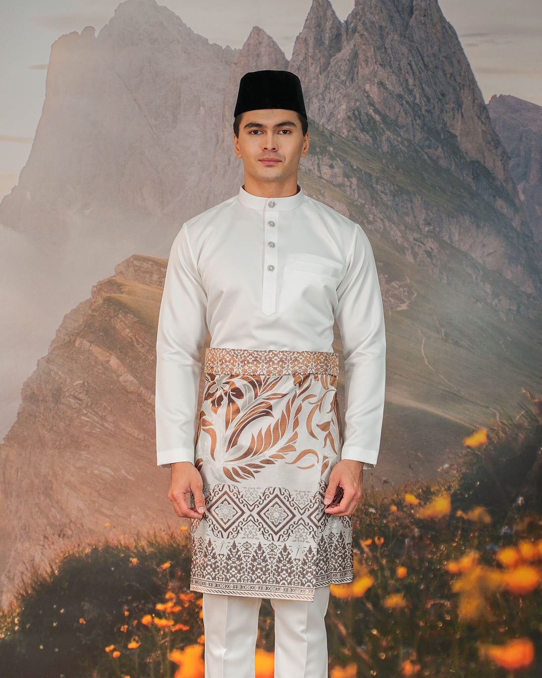 Teratai Instant Sampin Adult - Offwhite & Brown
