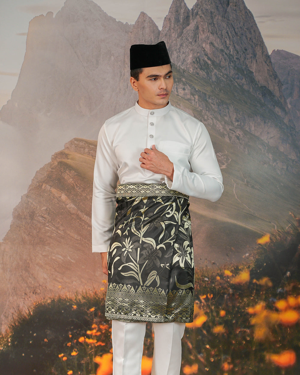 Cenderawasih Instant Sampin Adult - Black & Gold - SampinExclusiveMy