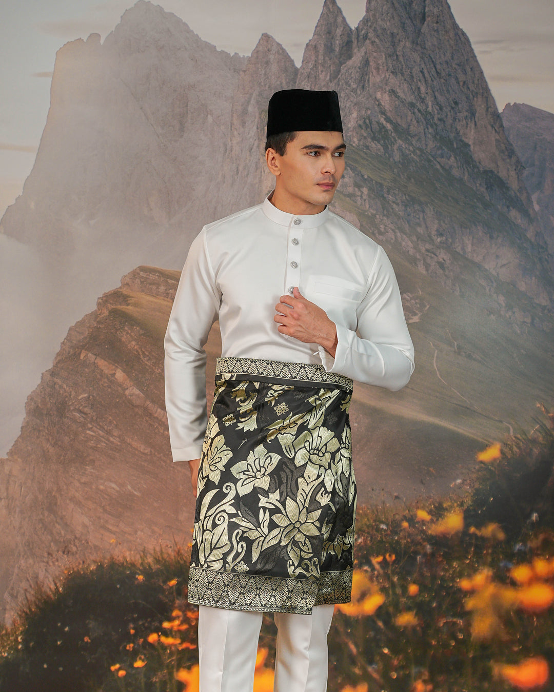 Mawar Instant Sampin Adult - Black & Gold
