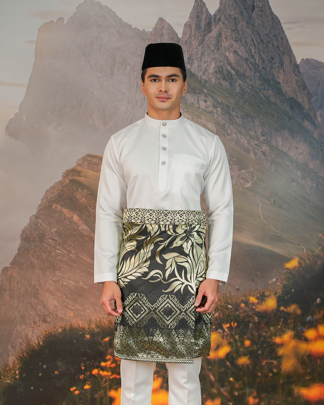 Teratai Instant Sampin Adult - Black & Gold