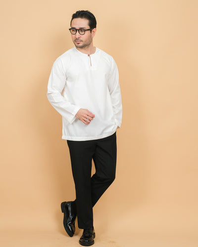 Kurta Malek - Offwhite