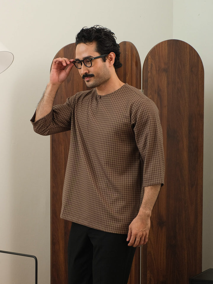 Kurta Larik Petak - Rich Brown