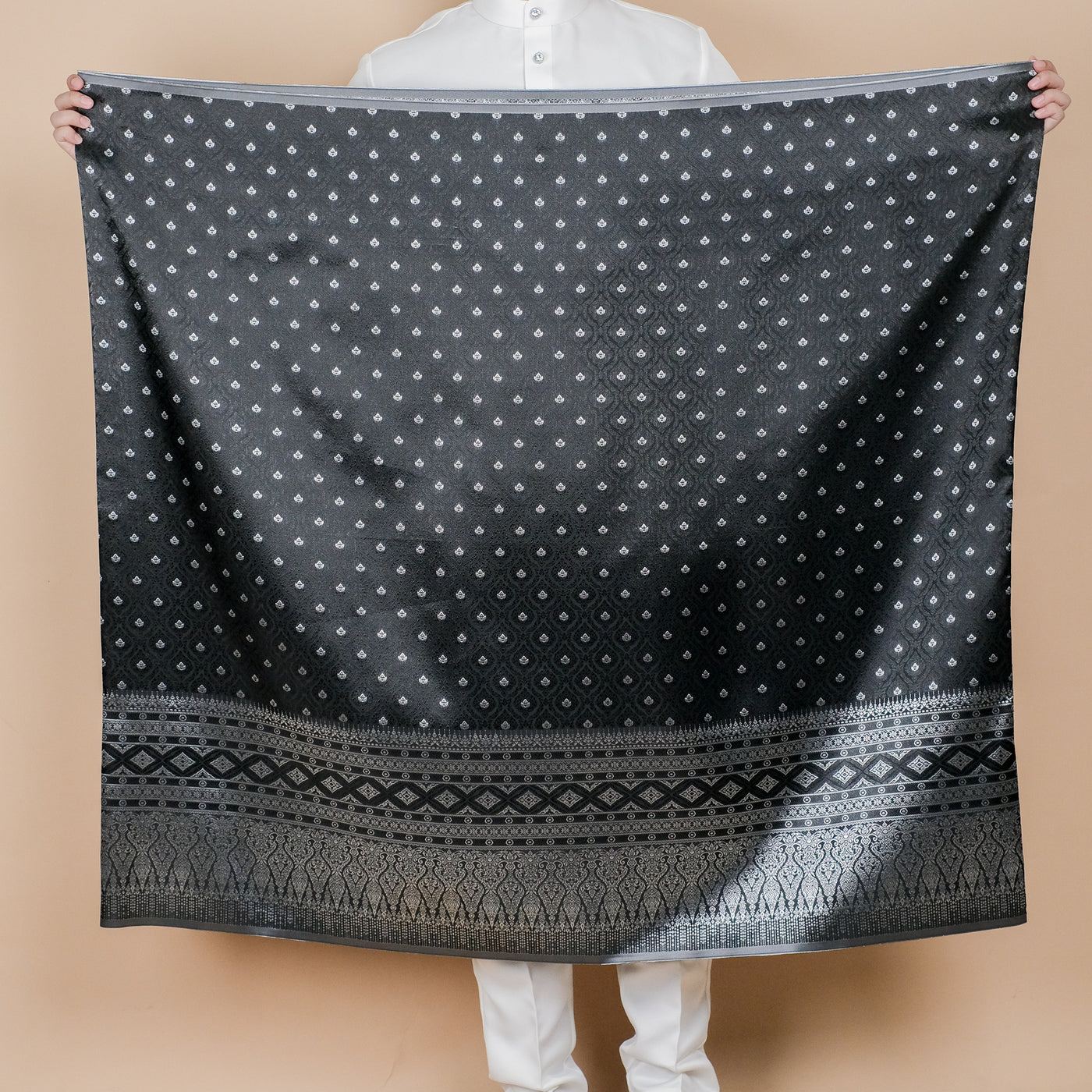 Nilakandi Original Sampin Adult - Black & Silver