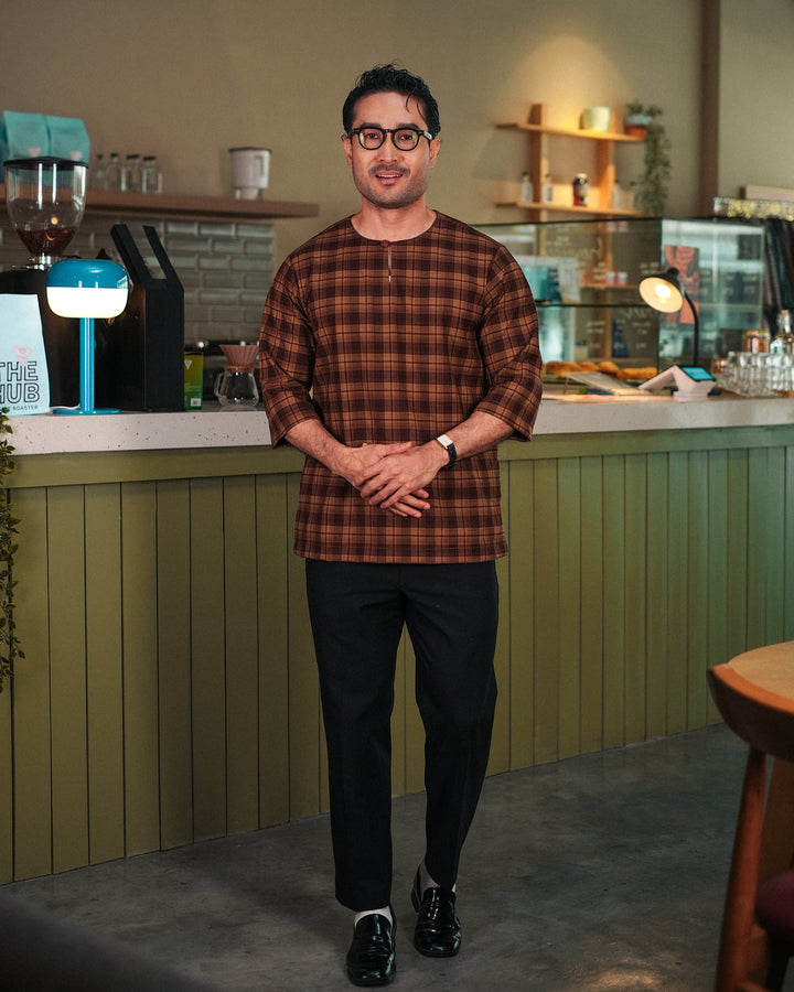 Kurta Larik Pelikat - Brown
