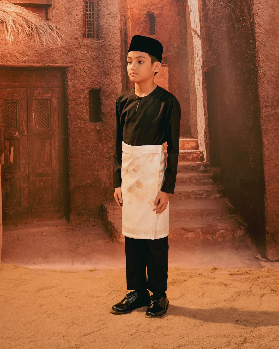 Purnama Instant Sampin Kid - Offwhite & Gold