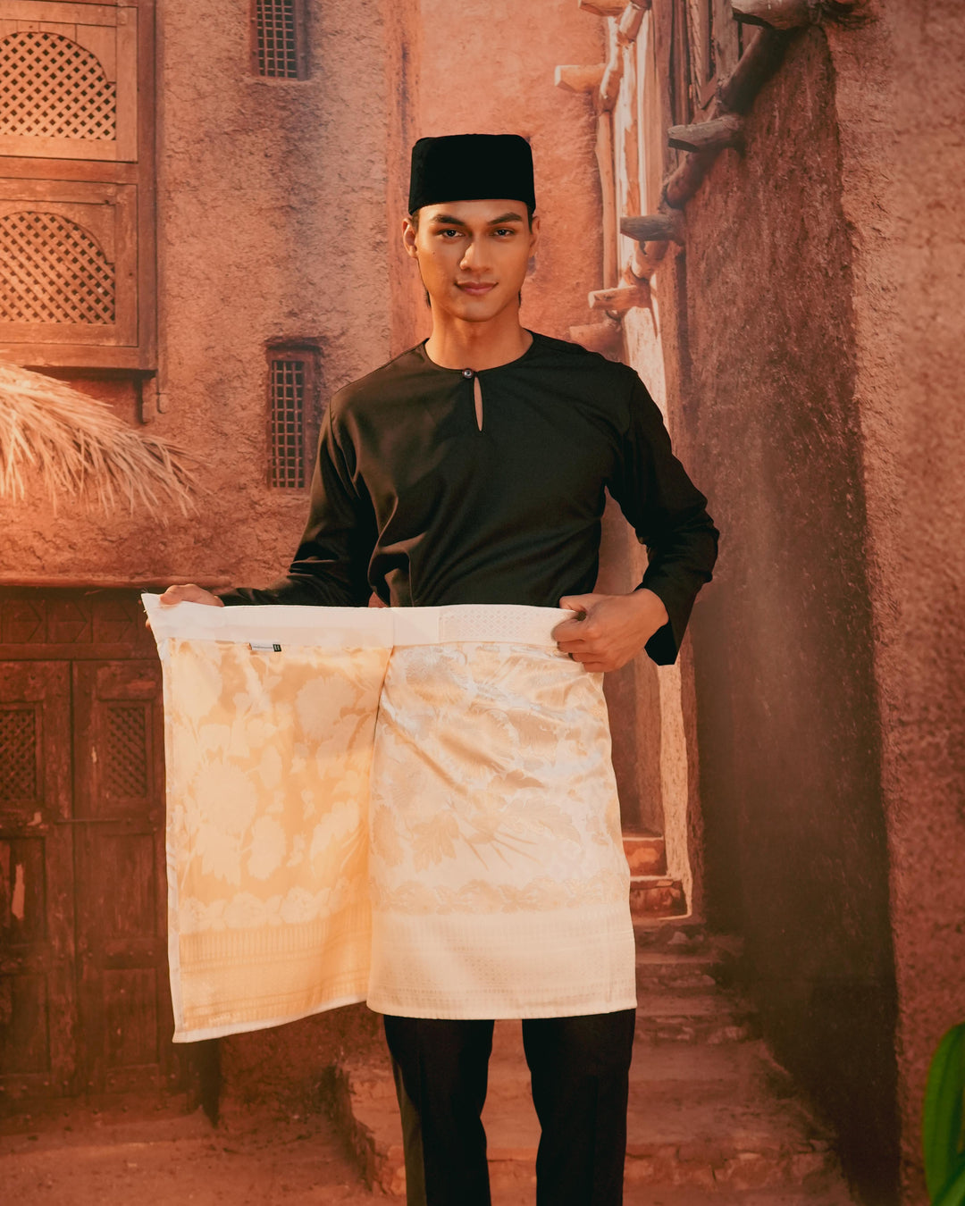 Kekwa Warisan Instant Sampin Adult - Offwhite & Gold