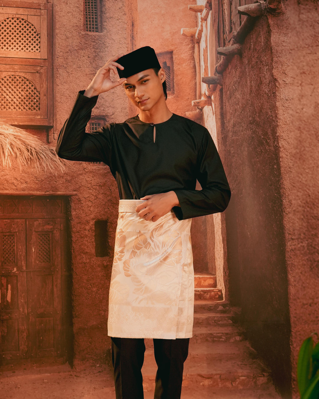 Leka Pantai Instant Sampin Adult - Offwhite & Gold