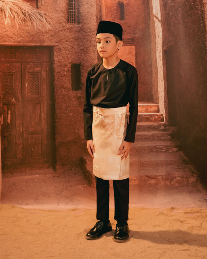 Leka Pantai Instant Sampin Kid - Offwhite & Gold