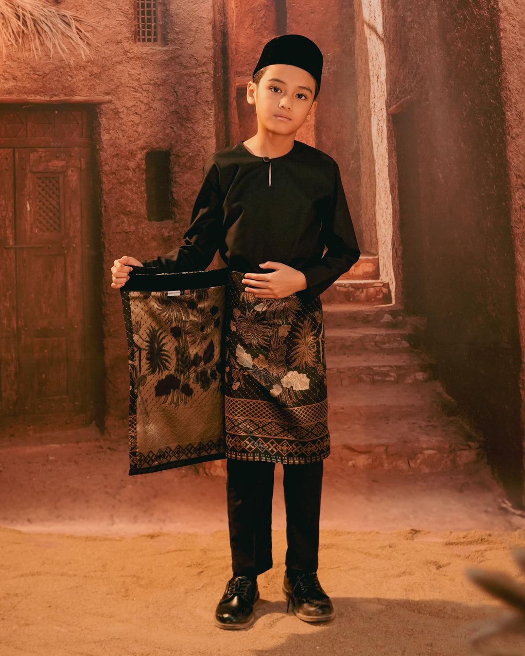 Purnama Instant Sampin Kid - Black & Gold