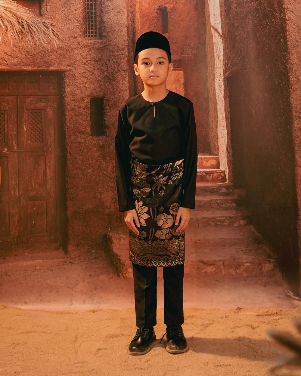 Rimba Hijau Instant Sampin Kid - Black & Gold - SampinExclusiveMy