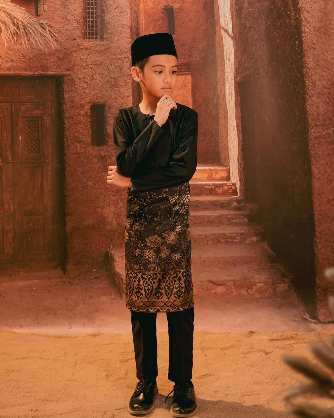 Seri Istana Instant Sampin Kid - Black & Gold