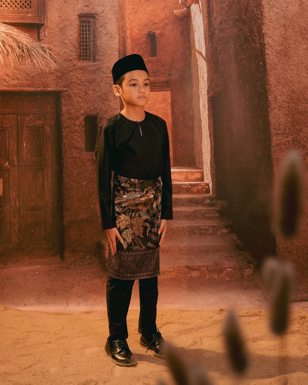 Bunga Raya Instant Sampin Kid - Black & Gold