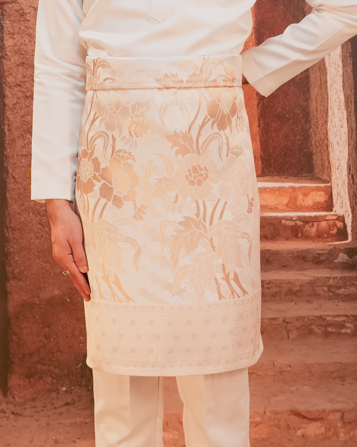 Bunga Raya Original Sampin Adult - Offwhite & Gold