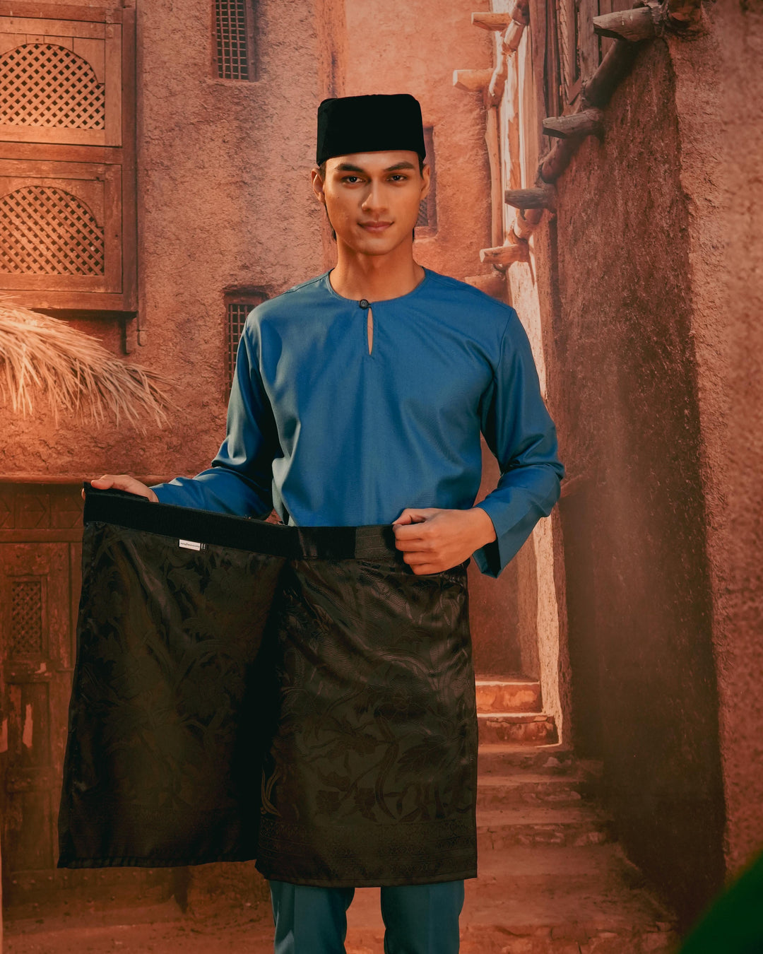 Anyaman Lestari Instant Sampin Adult - Black & Black