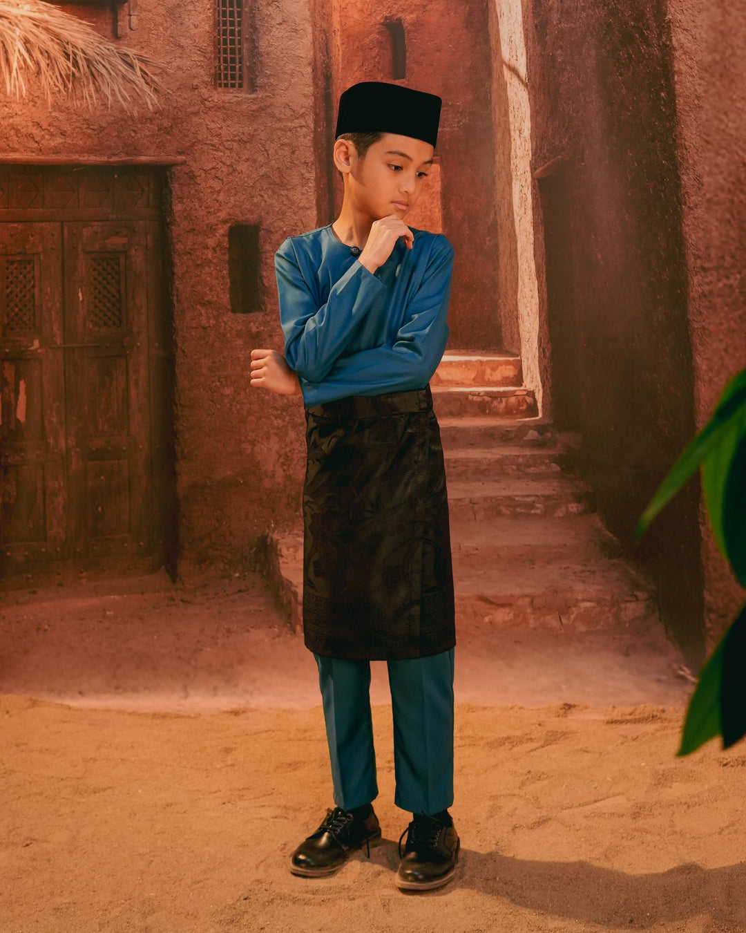 Anyaman Lestari Instant Sampin Kid - Black & Black