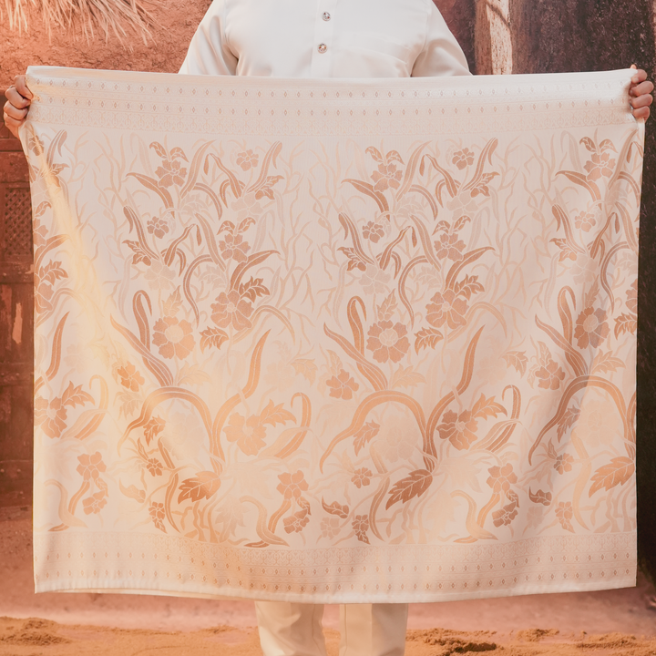 Anyaman Lestari Original Sampin Adult - Offwhite & Gold