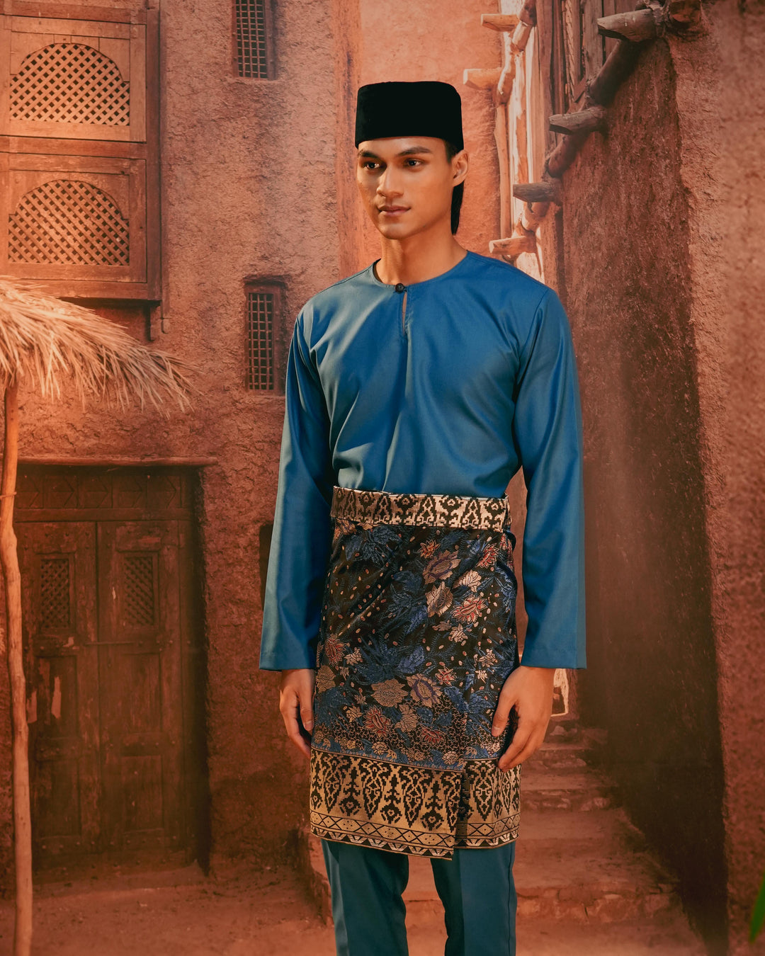 Seri Istana Instant Sampin Adult - Navy Blue & Gold