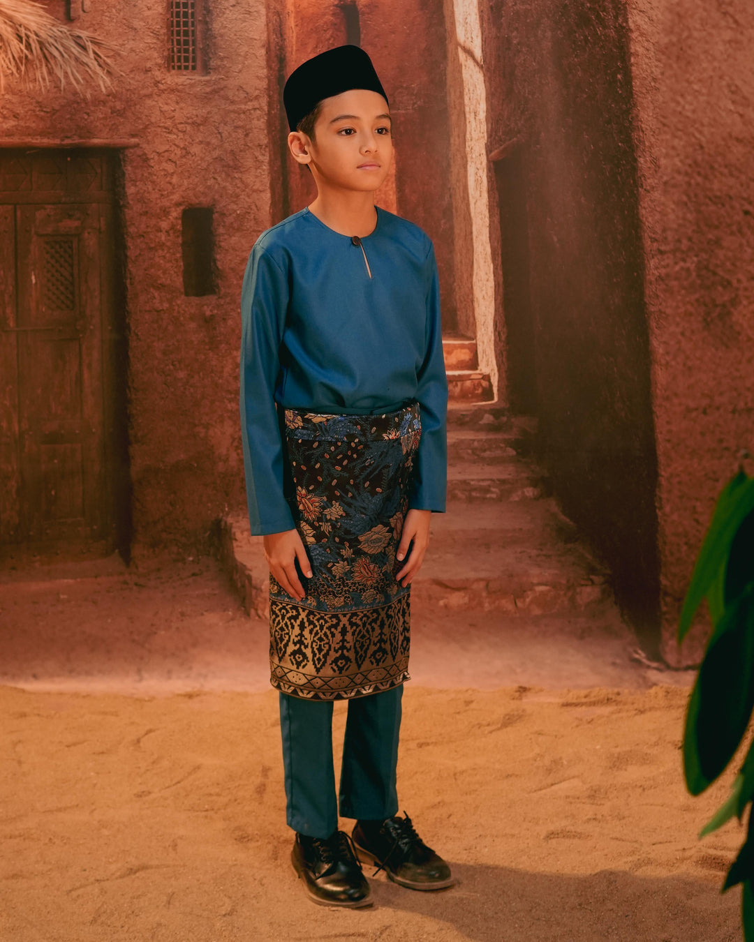 Seri Istana Instant Sampin Kid - Navy Blue & Gold