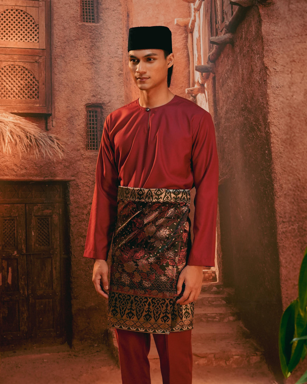 Seri Istana Instant Sampin Adult - Maroon & Gold