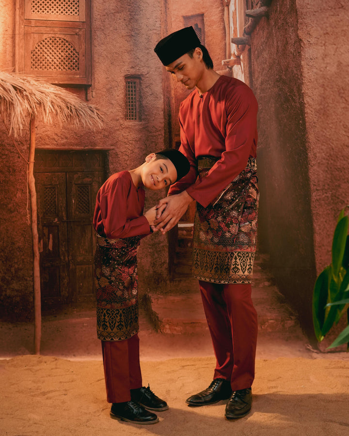 Seri Istana Instant Sampin Adult - Maroon & Gold