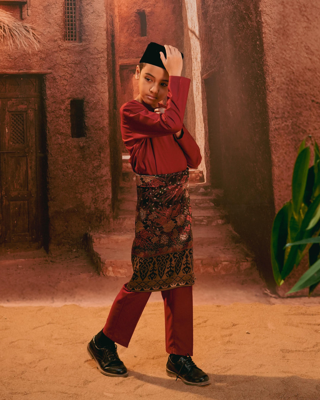 Seri Istana Instant Sampin Kid - Maroon & Gold