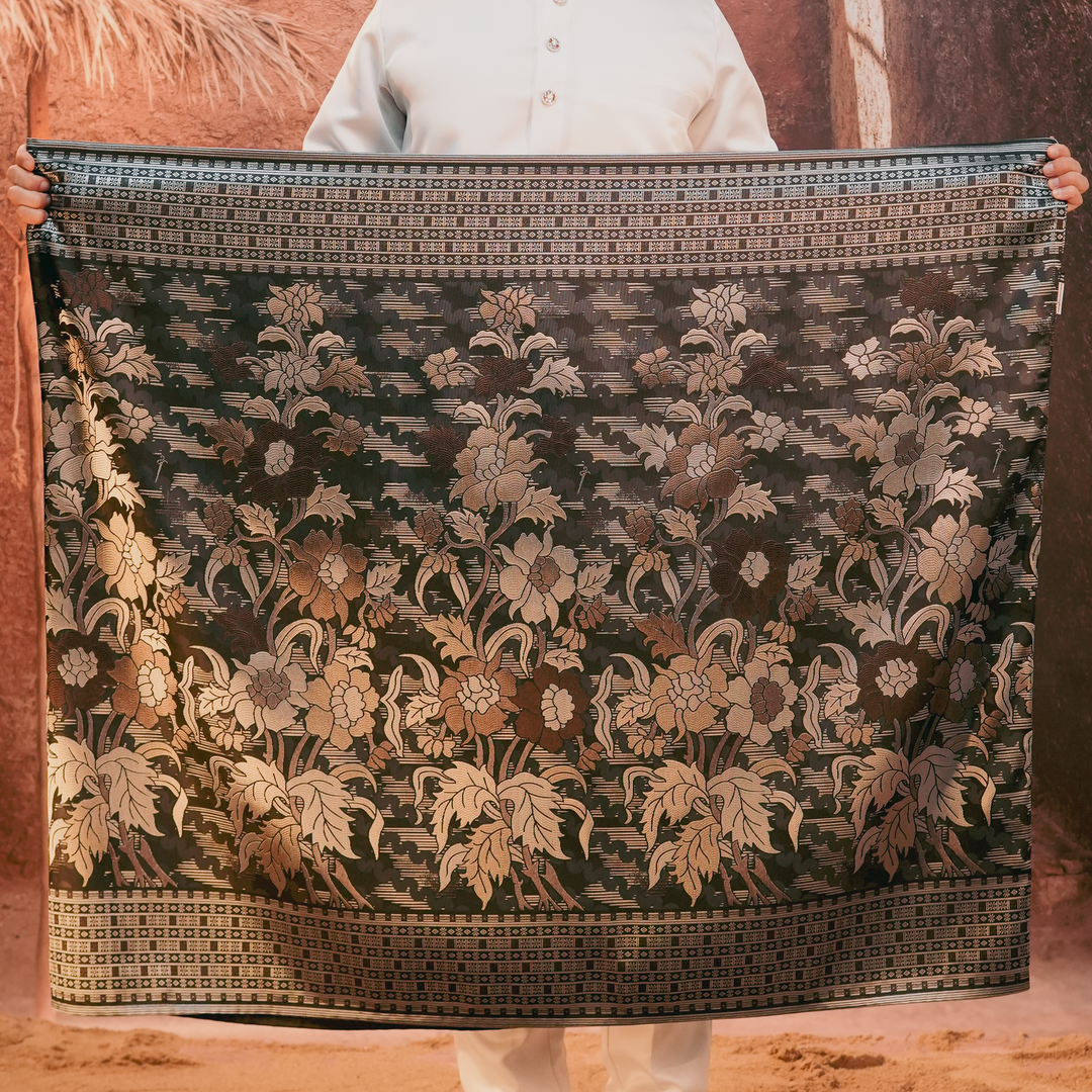 Bunga Raya Original Sampin Adult - Black & Silver