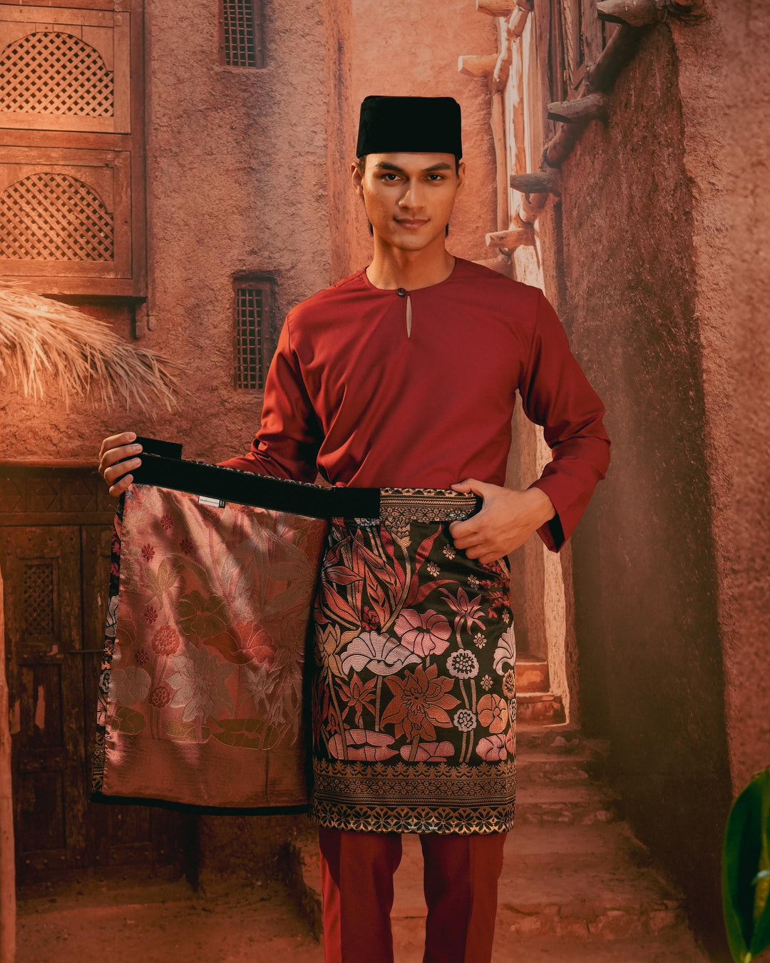 Rimba Hijau Instant Sampin Adult - Maroon & Gold