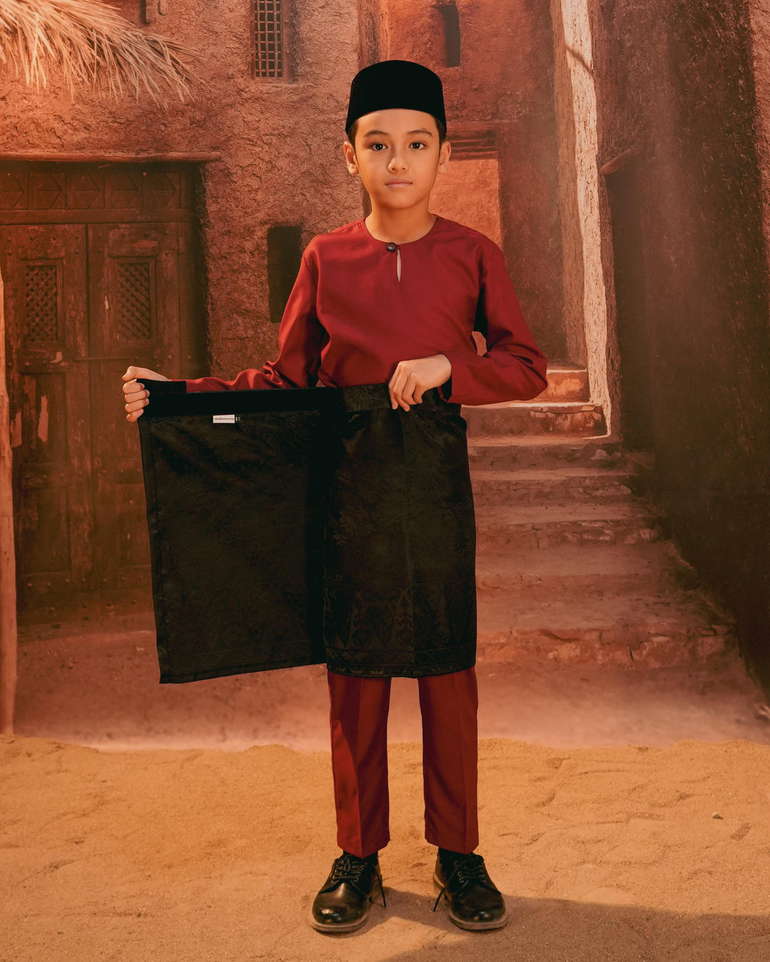 Seri Istana Instant Sampin Kid - Black & Black