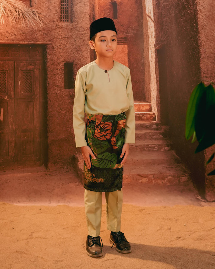 Leka Pantai Instant Sampin Kid - Green & Gold