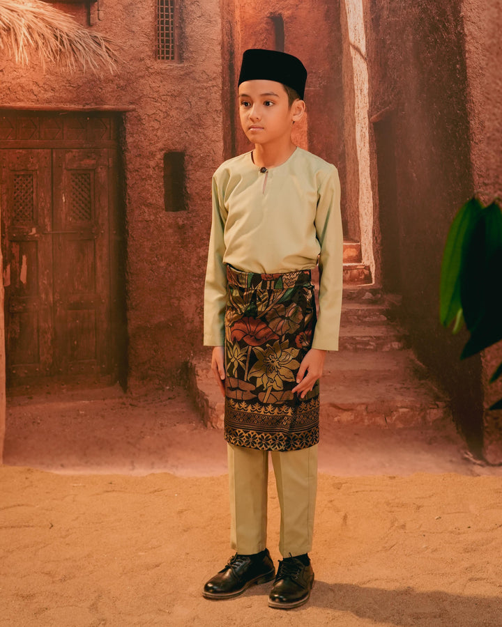 Rimba Hijau Instant Sampin Kid - Green & Gold