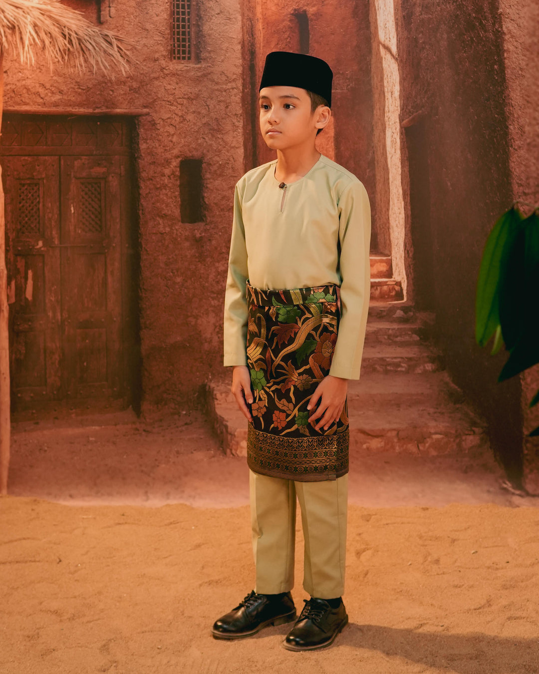 Anyaman Lestari Instant Sampin Kid - Green & Gold