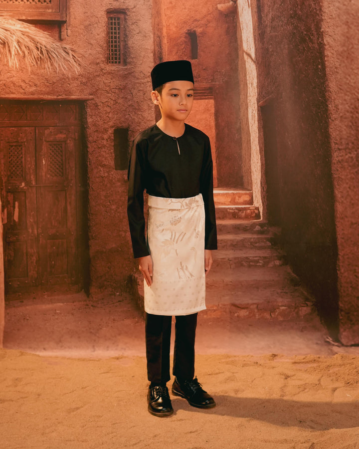 Bunga Raya Instant Sampin Kid - Offwhite & Silver